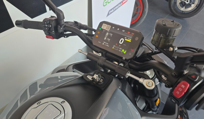 
								Cf Moto NK 675 _ Usato Permutabile full									