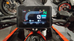 
										KTM Duke 390 New – Usato Permutabile full									