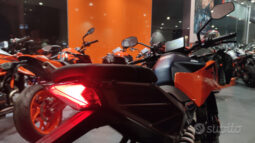 
										KTM Duke 125 New _ Usato Permutabile full									