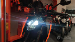 
										KTM Duke 125 New _ Usato Permutabile full									