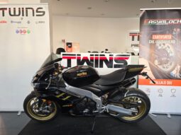 Aprilia RSV4 Factory Akrapovic _ Usato Permutabile