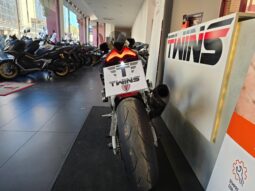 Aprilia RSV4 Factory Akrapovic _ Usato Permutabile full