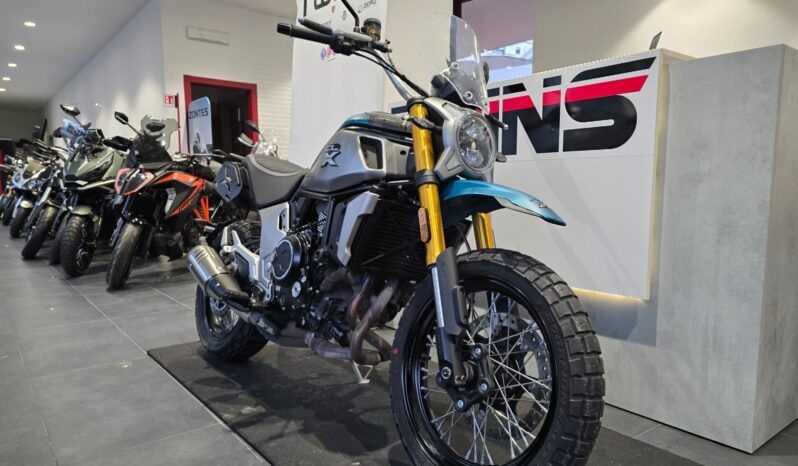 
								Cf Moto 700CL-X ADV Scrambler _Usato Permutabile full									