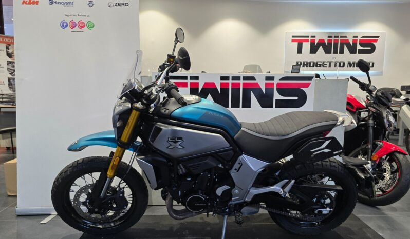 
								Cf Moto 700CL-X ADV Scrambler _Usato Permutabile full									