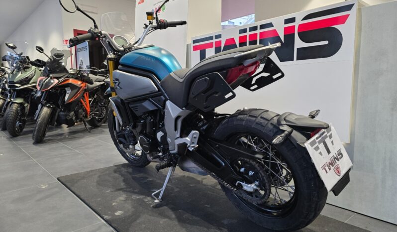 
								Cf Moto 700CL-X ADV Scrambler _Usato Permutabile full									