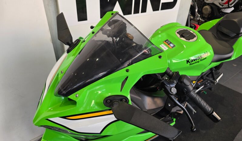 
								Kawasaki Ninja ZX 4 RR _ Usato Permutabile full									
