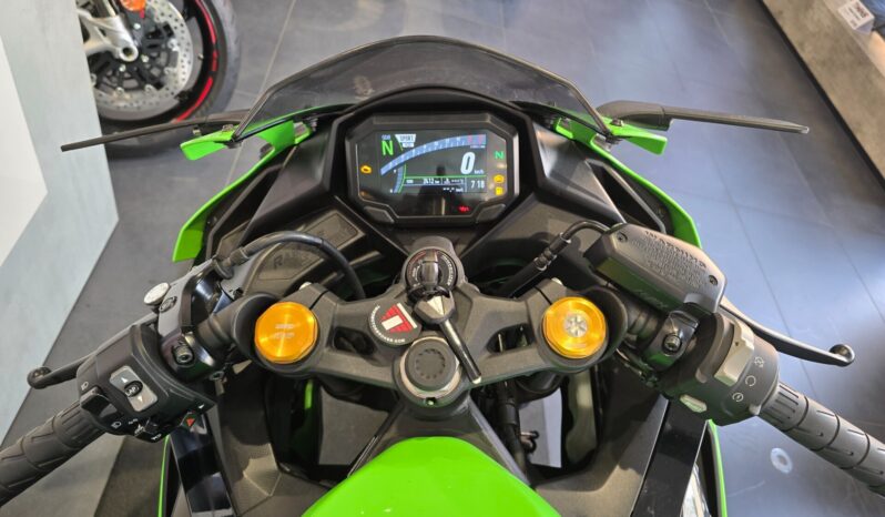 
								Kawasaki Ninja ZX 4 RR _ Usato Permutabile full									