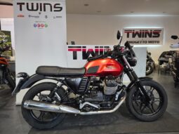 Moto Guzzi V7 II Stone _ Usato Permutabile