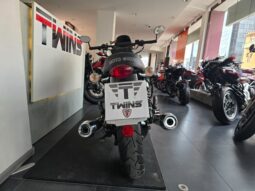 
										Moto Guzzi V7 II Stone _ Usato Permutabile full									