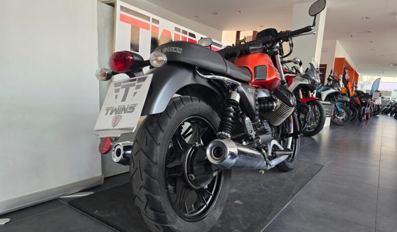 
								Moto Guzzi V7 II Stone _ Usato Permutabile full									