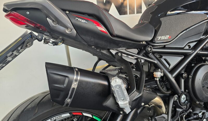 
								Benelli 752 S _ Usato Permutabile full									