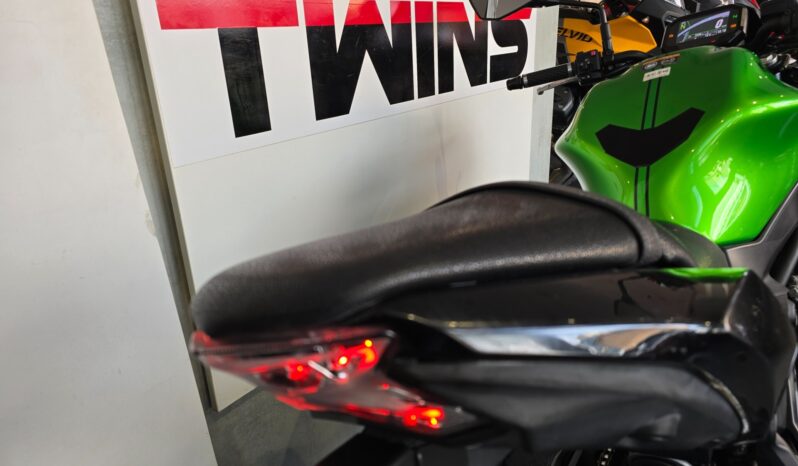 
								Kawasaki Z 650 _ Usato Permutabile full									