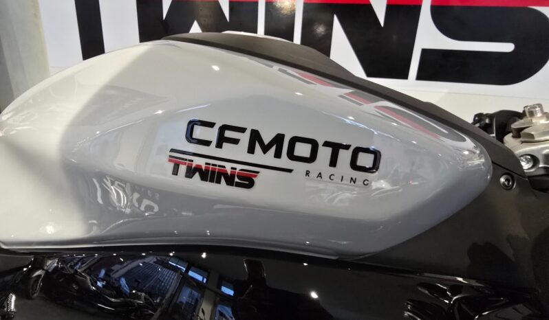 
								Cf Moto 675 SR _ Usato Permutabile full									