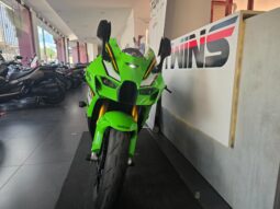 Kawasaki Ninja ZX – 10 R Stock_Usato Permutabile