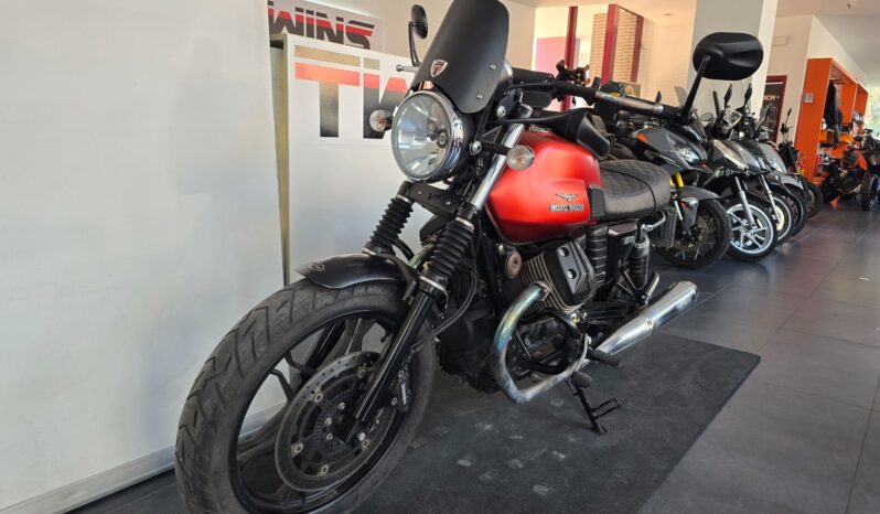 
								Moto Guzzi V7 II _ Usato Permutabile full									