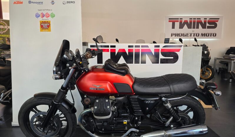 
								Moto Guzzi V7 II _ Usato Permutabile full									