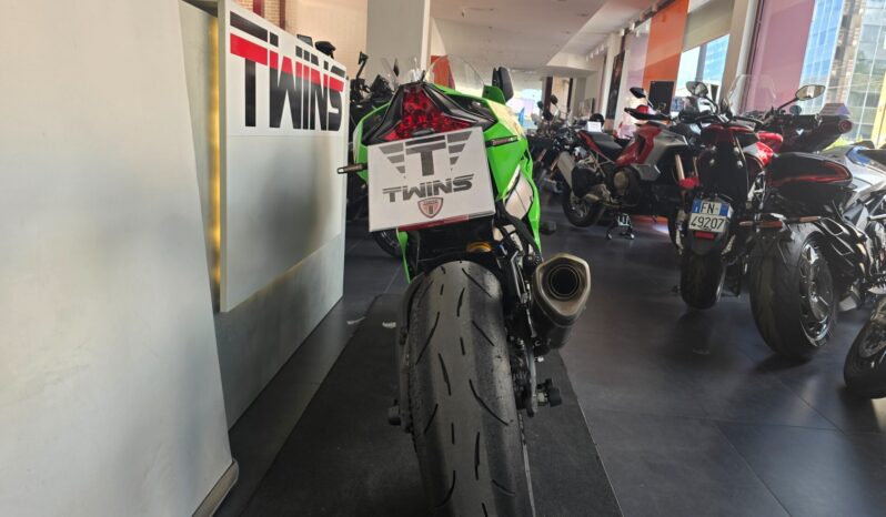 
								Kawasaki Ninja ZX – 10 R Stock_Usato Permutabile full									