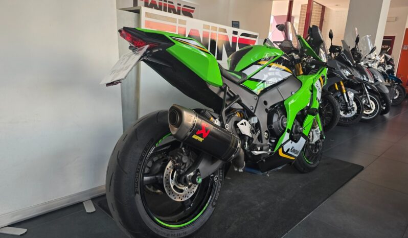 
								Kawasaki Ninja ZX – 10 R Stock_Usato Permutabile full									