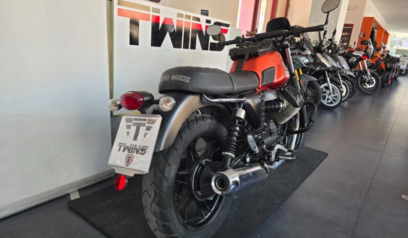 
								Moto Guzzi V7 II _ Usato Permutabile full									