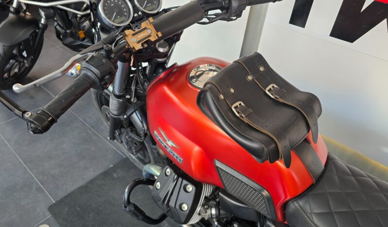 
								Moto Guzzi V7 II _ Usato Permutabile full									