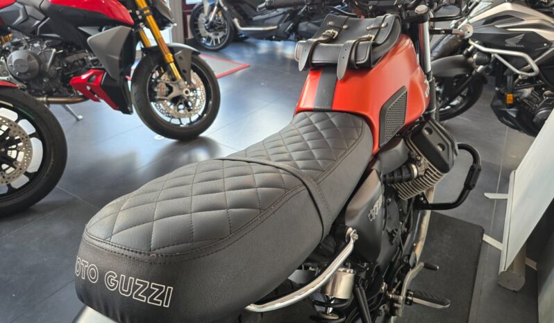 
								Moto Guzzi V7 II _ Usato Permutabile full									