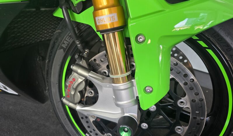 
								Kawasaki Ninja ZX – 10 R Stock_Usato Permutabile full									