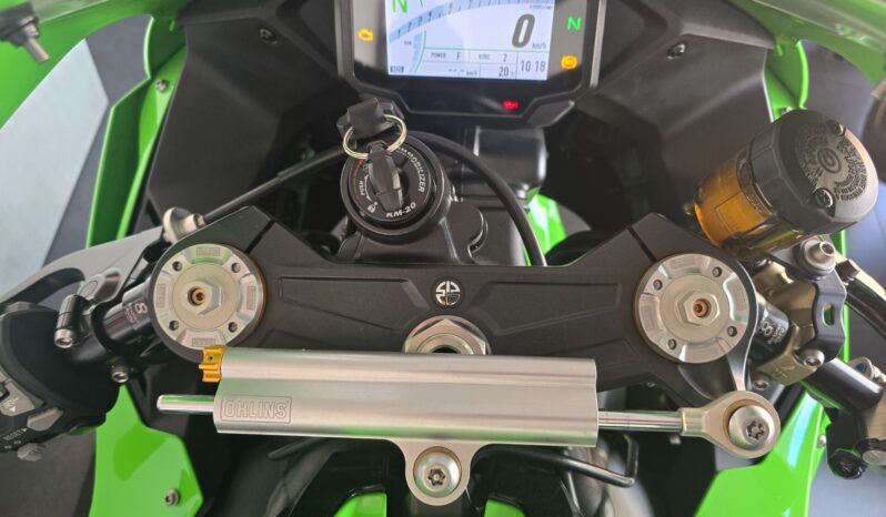 
								Kawasaki Ninja ZX – 10 R Stock_Usato Permutabile full									
