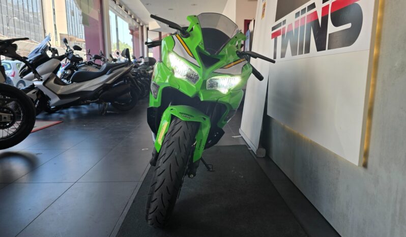 
								Kawasaki Ninja ZX 4 RR _ Usato Permutabile full									