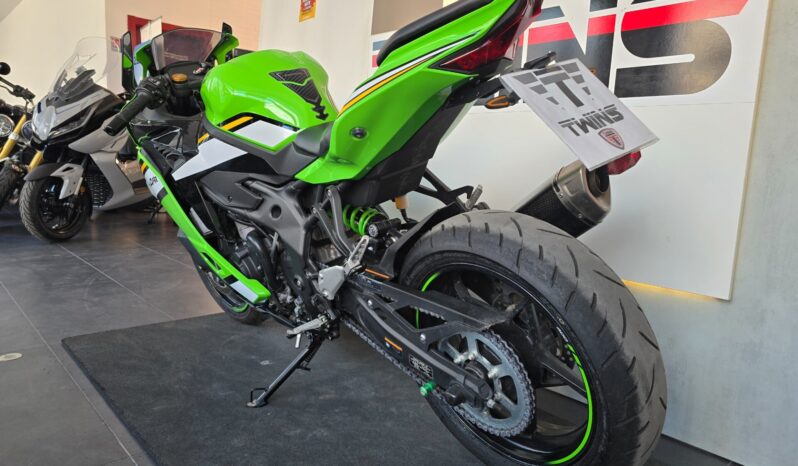 
								Kawasaki Ninja ZX 4 RR _ Usato Permutabile full									