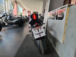 
										Yamaha YZF R9 70th Anniversary _ Permutiamo full									