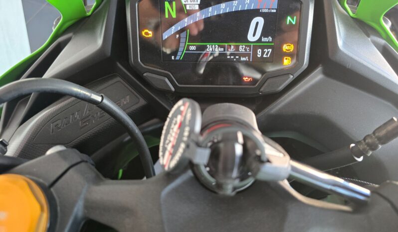 
								Kawasaki Ninja ZX 4 RR _ Usato Permutabile full									