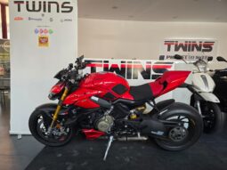 Ducati Streetfighter V4 S Akrapovic _ Usato Permutabile
