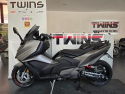 Kymco AK 550 Premium _ Usato Permutabile