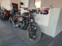 Moto Guzzi V7 IV Special Edition _ Usato Permutabile