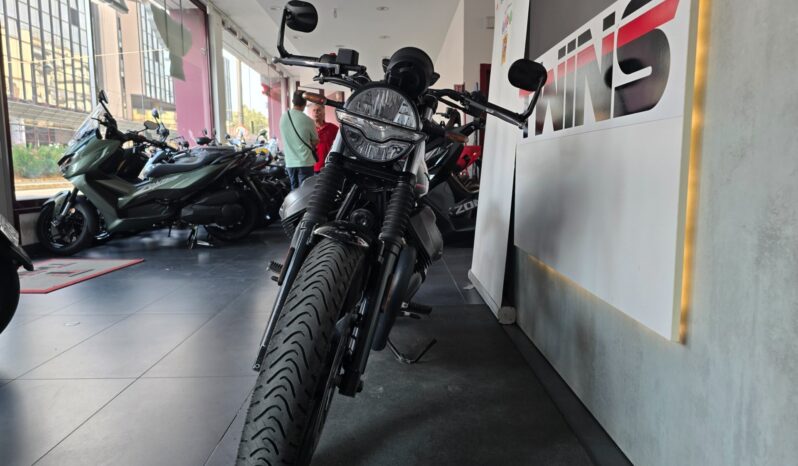 
								Moto Guzzi V7 IV Special Edition _ Usato Permutabile full									